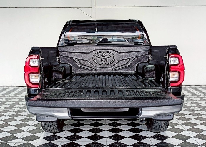 Used 6
                    TOYOTA
                     for Sale Image