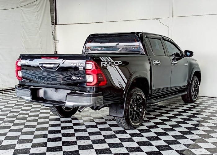 Used 6
                    TOYOTA
                     for Sale Image