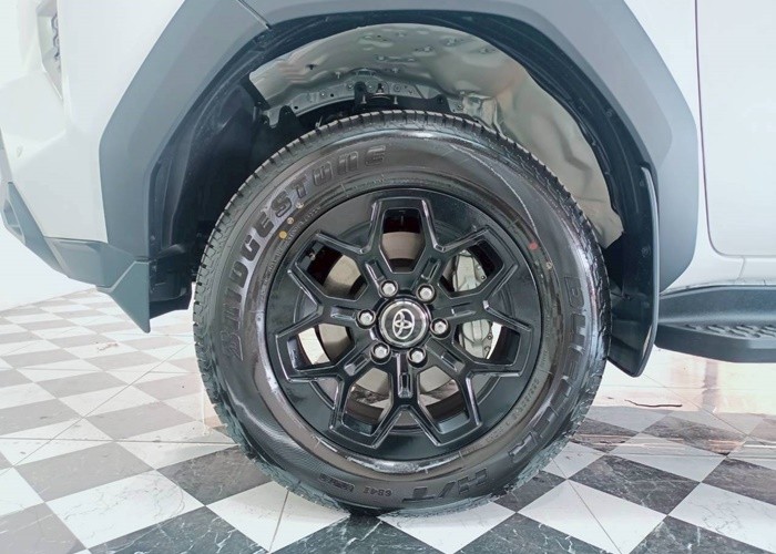 Used 1
                    TOYOTA
                     for Sale Image