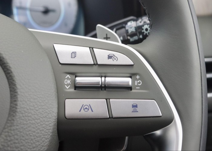 Used 1
                    HYUNDAI
                     for Sale Image