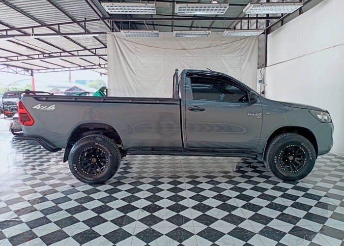 Used 8
                    TOYOTA
                     for Sale Image