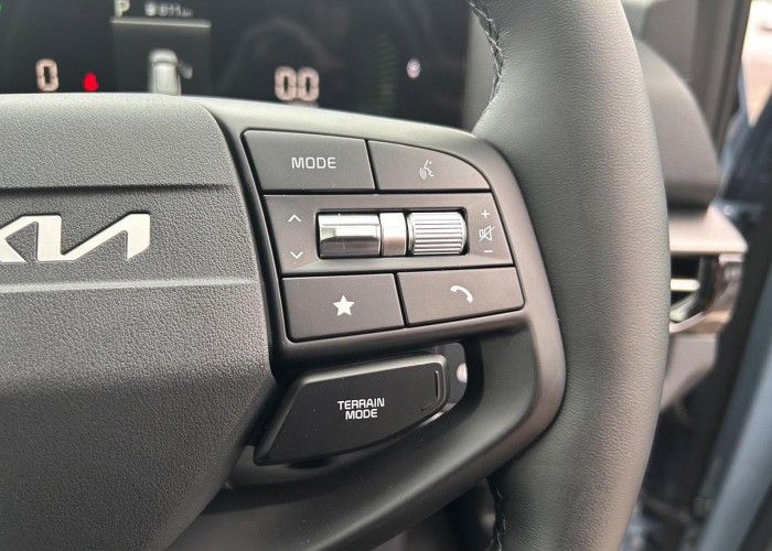 Used 1
                    KIA
                     for Sale Image