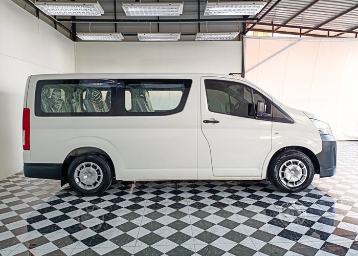 Used 12
                    TOYOTA
                     for Sale Image