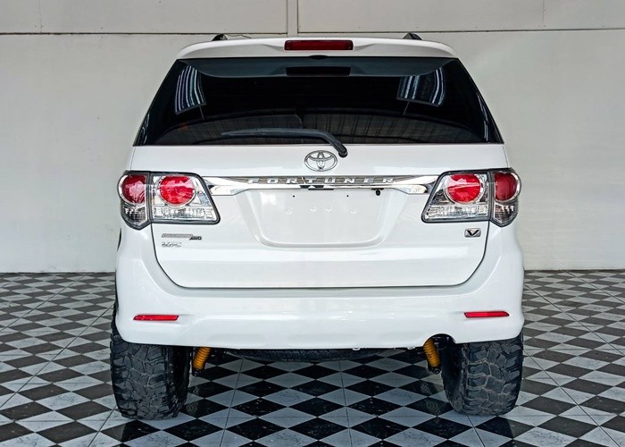 Used 4
                    TOYOTA
                     for Sale Image