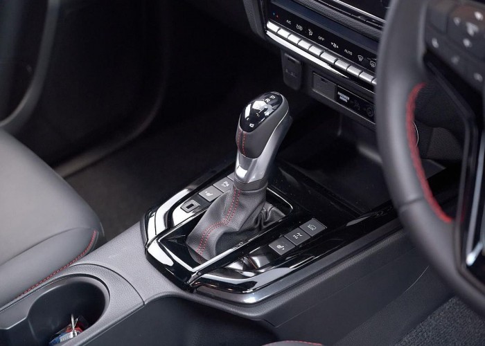 Used 1
                    ISUZU
                     for Sale Image