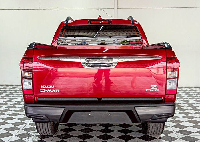 Used 3
                    ISUZU
                     for Sale Image